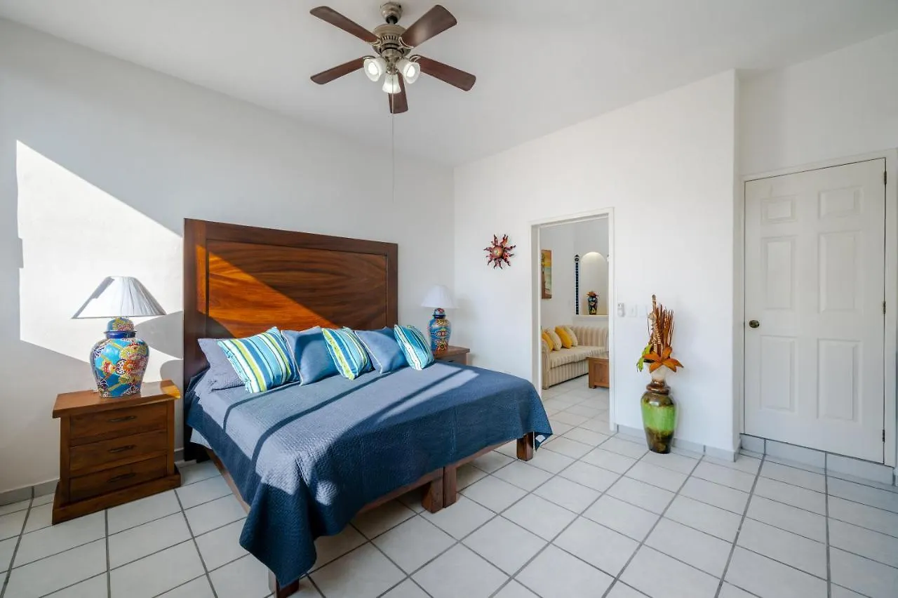 Hotel Dance Studio & Swimming Pool Puerto Vallarta 5*,  Mexiko
